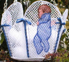 freestanding lace baby basket